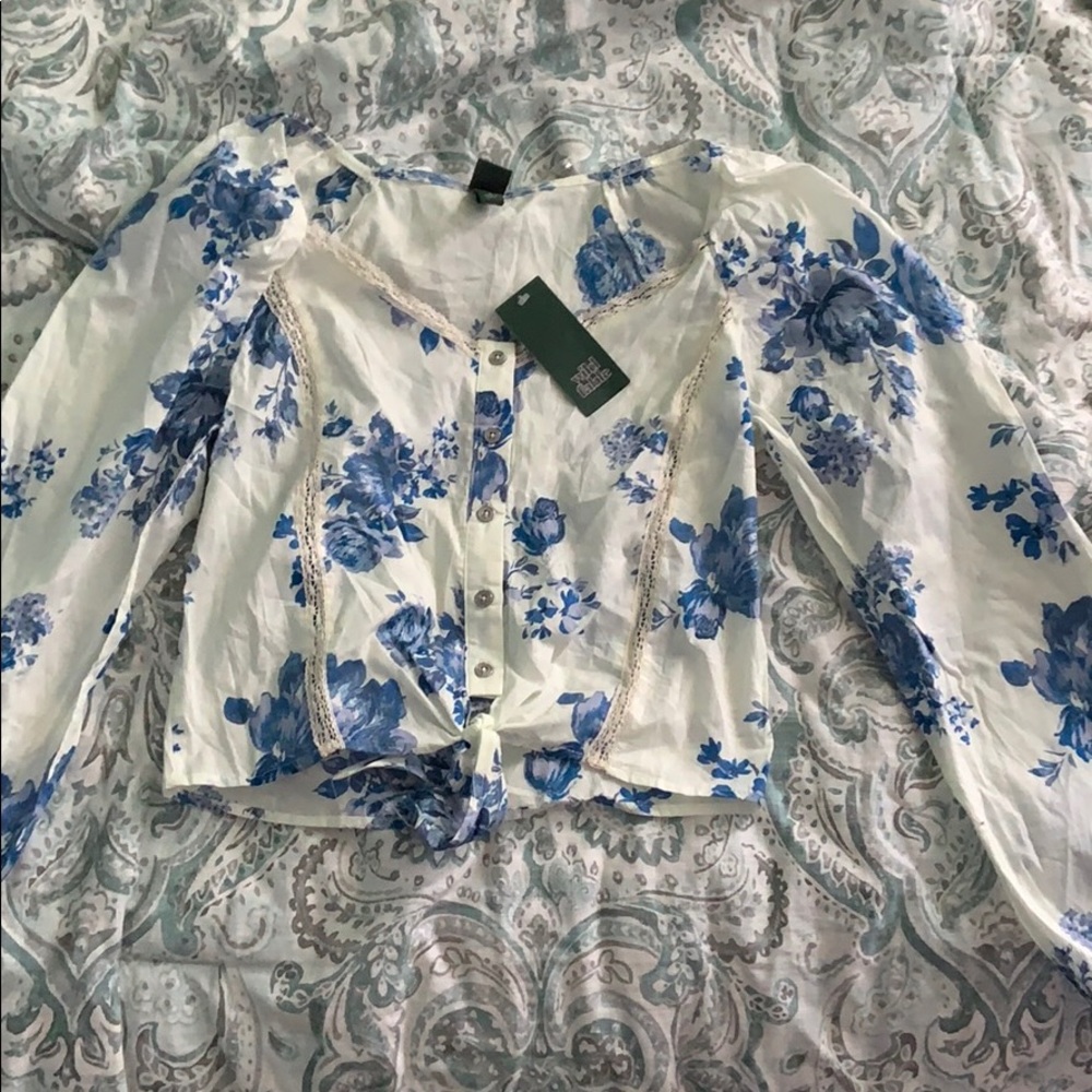 Wild fable crop blouse